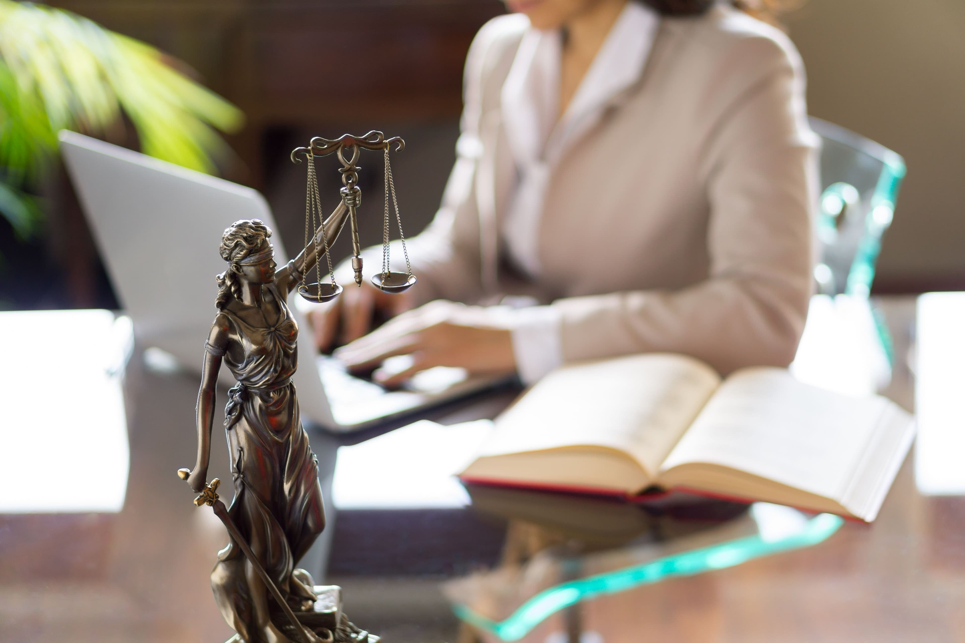 Image for Covering the Cost of a Personal Injury Attorney: What You Need to Know